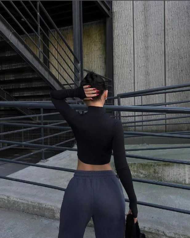 картинка Лонгслив от магазина Одежда+