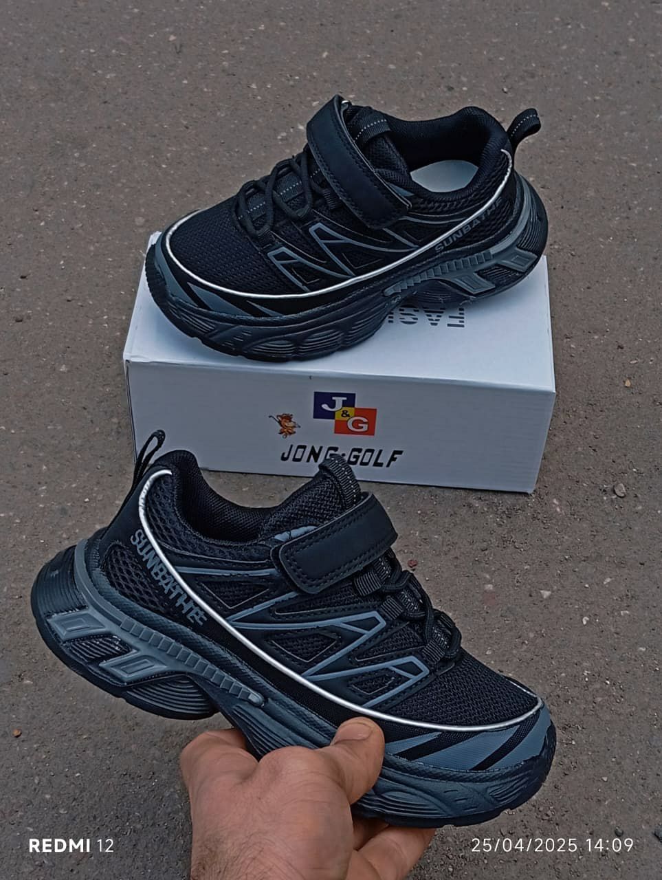 фото весенние кроссовки для мальчиков оптом