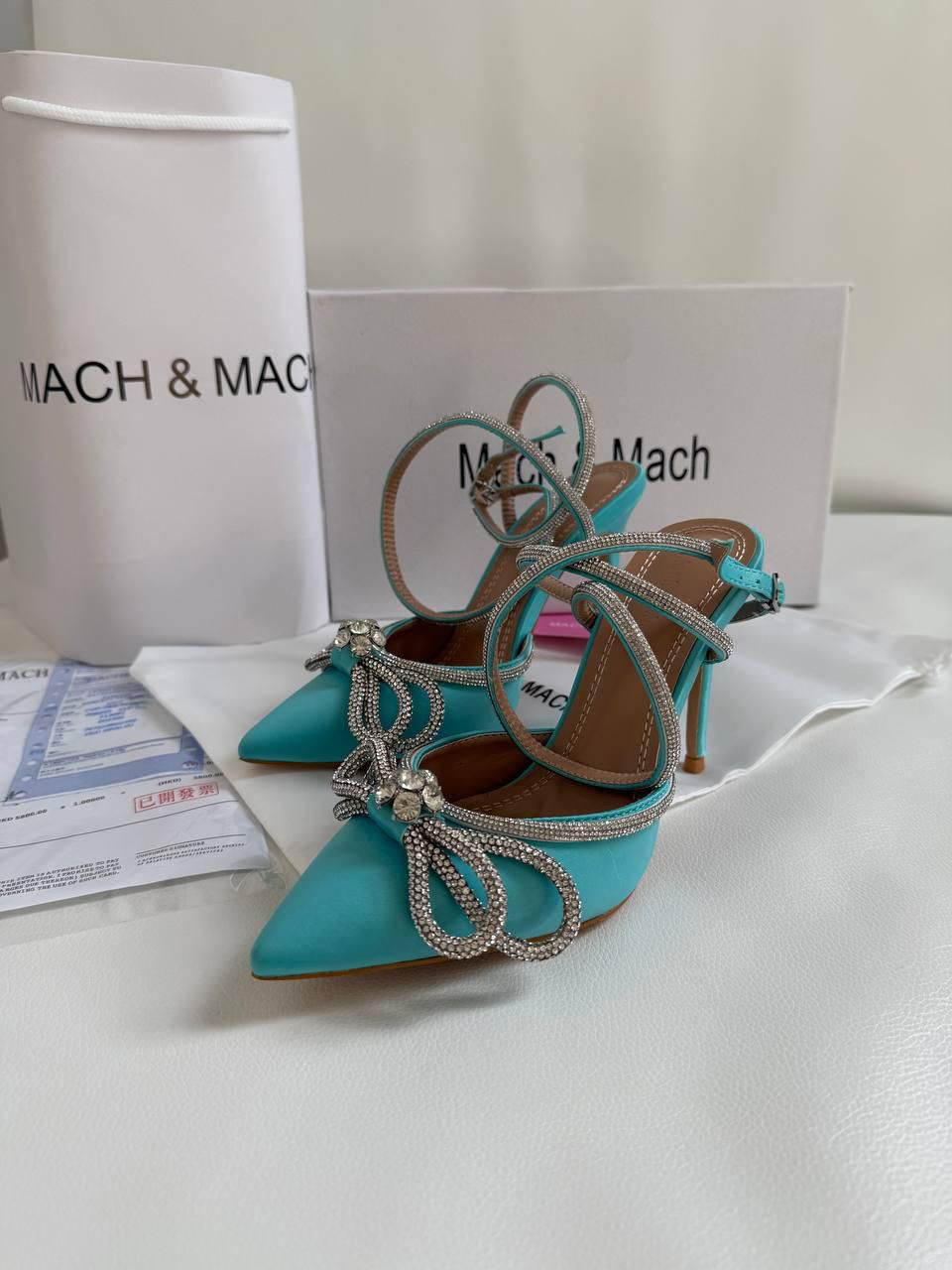 фото женские летние босоножки с декоративными элементами 723468 оптом