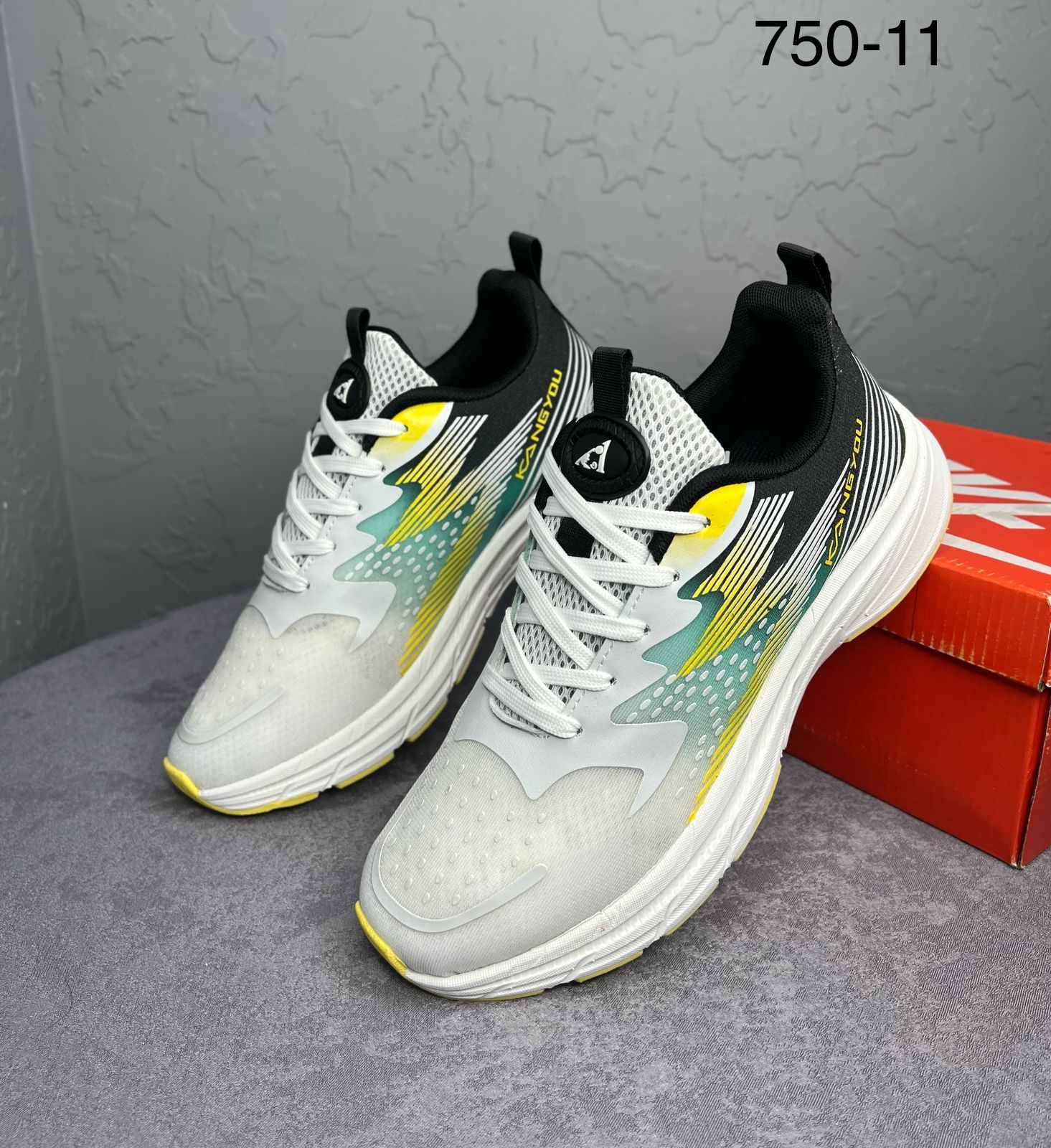 фото весенние мужские кроссовки оптом с доставкой