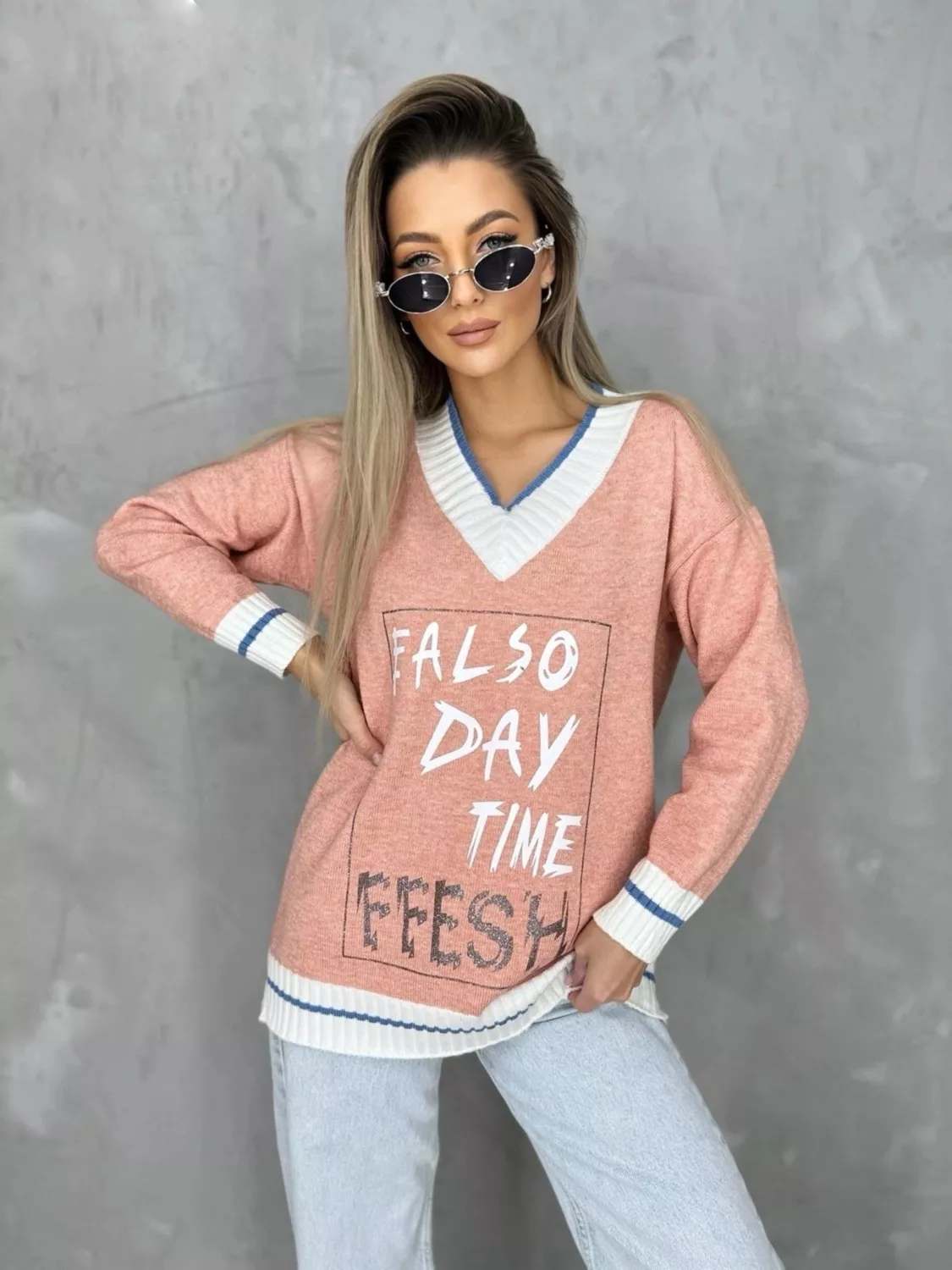 картинка Джемпер без выбора от магазина Одежда+