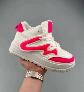 фото весенние женские кроссовки оптом