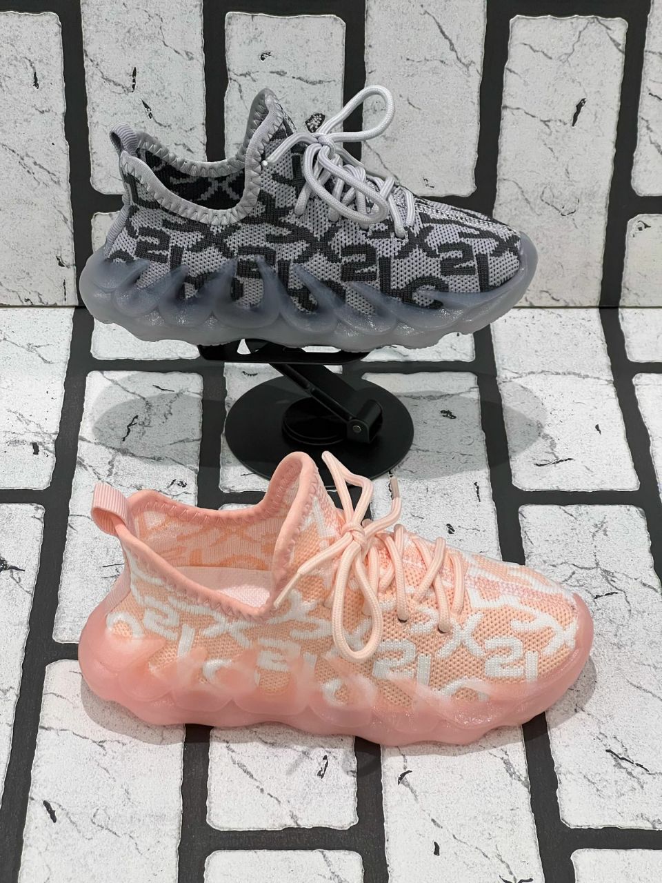 фото летние кроссовки для девочек оптом