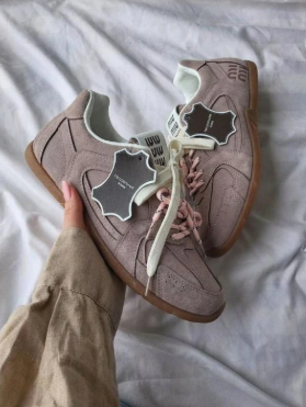 фото весенние женские кеды оптом