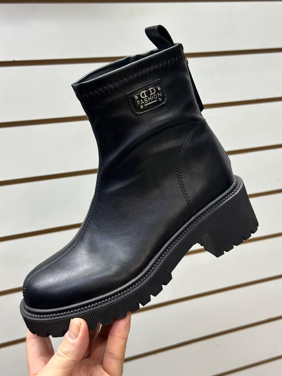 фото весенние женские ботинки оптом