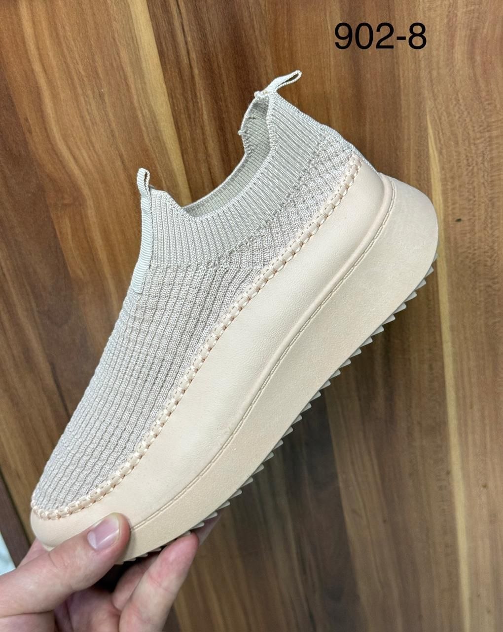 фото весенние женские кроссовки оптом