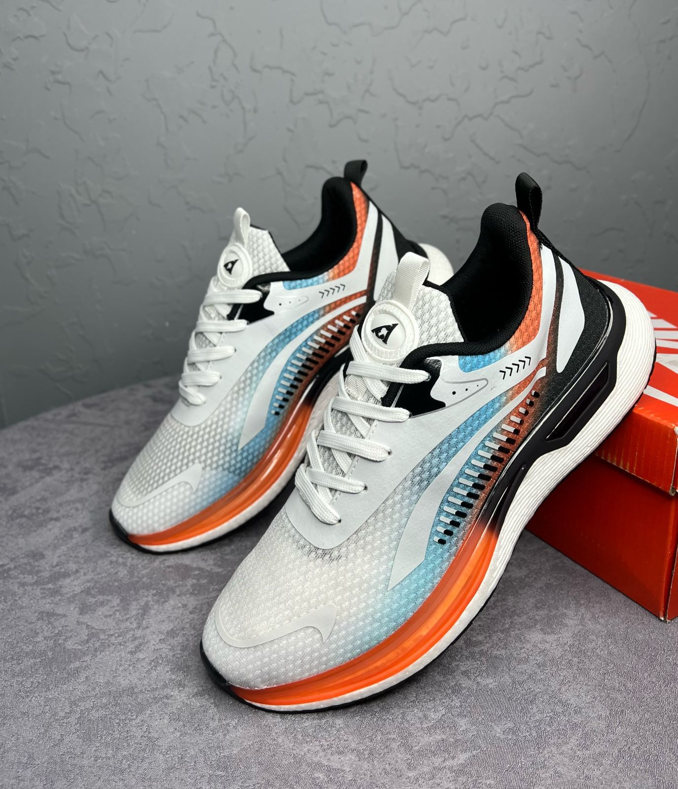 фото весенние мужские кроссовки оптом с доставкой