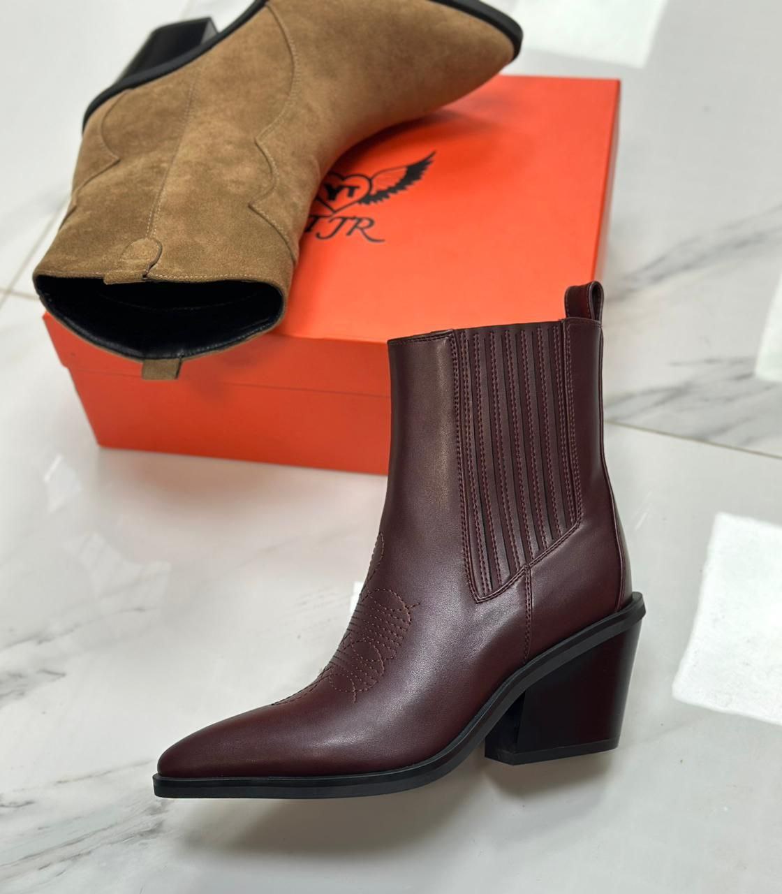 фото весенние женские ботинки оптом