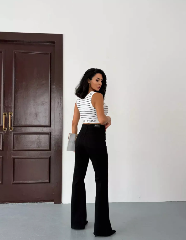 картинка Джинсы от магазина Одежда+