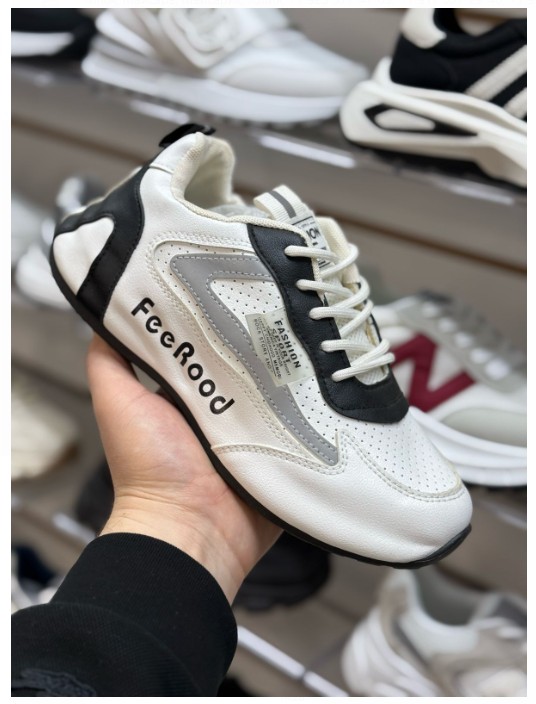 фото летние женские кроссовки оптом