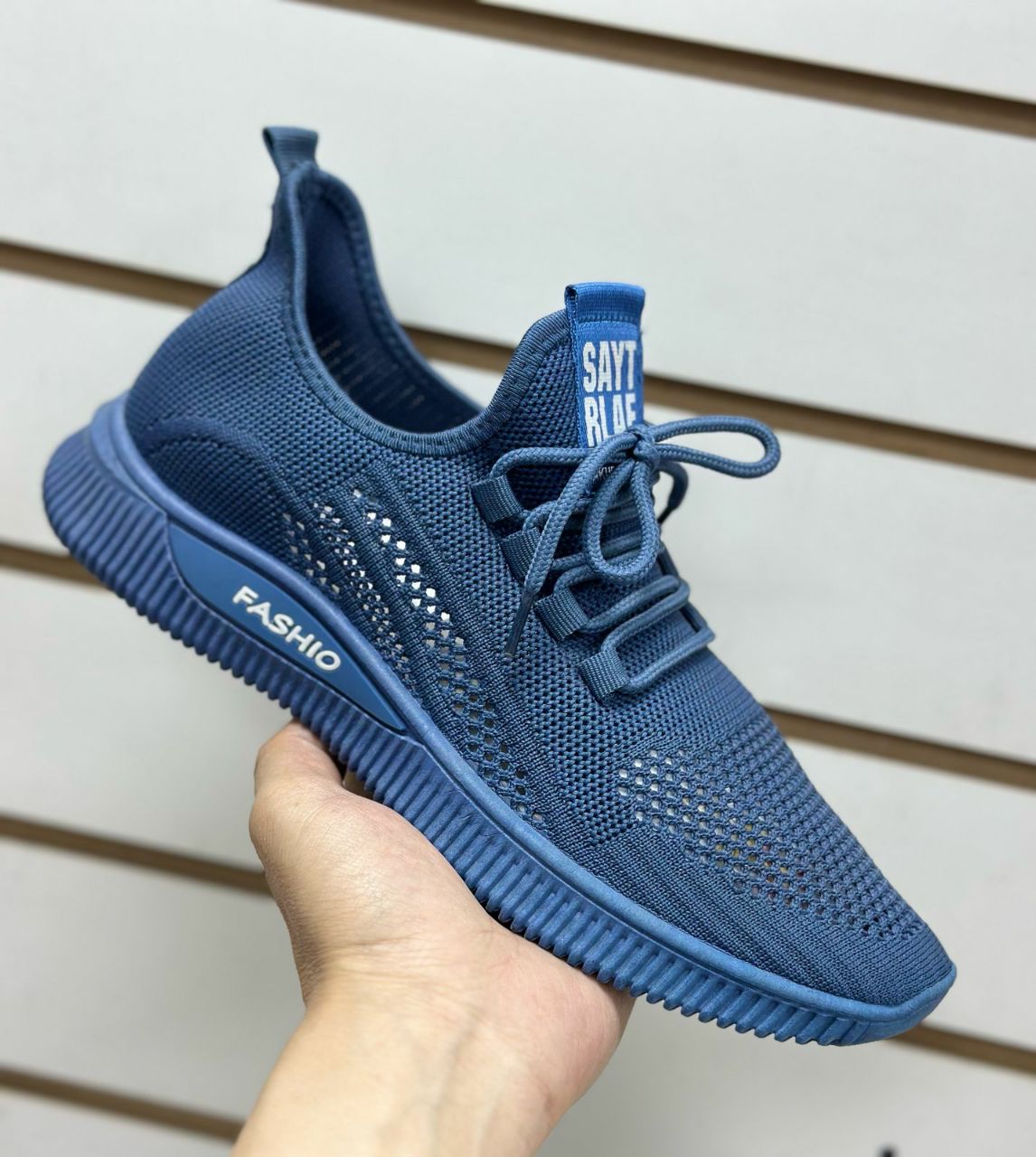 фото весенние мужские кроссовки оптом с доставкой