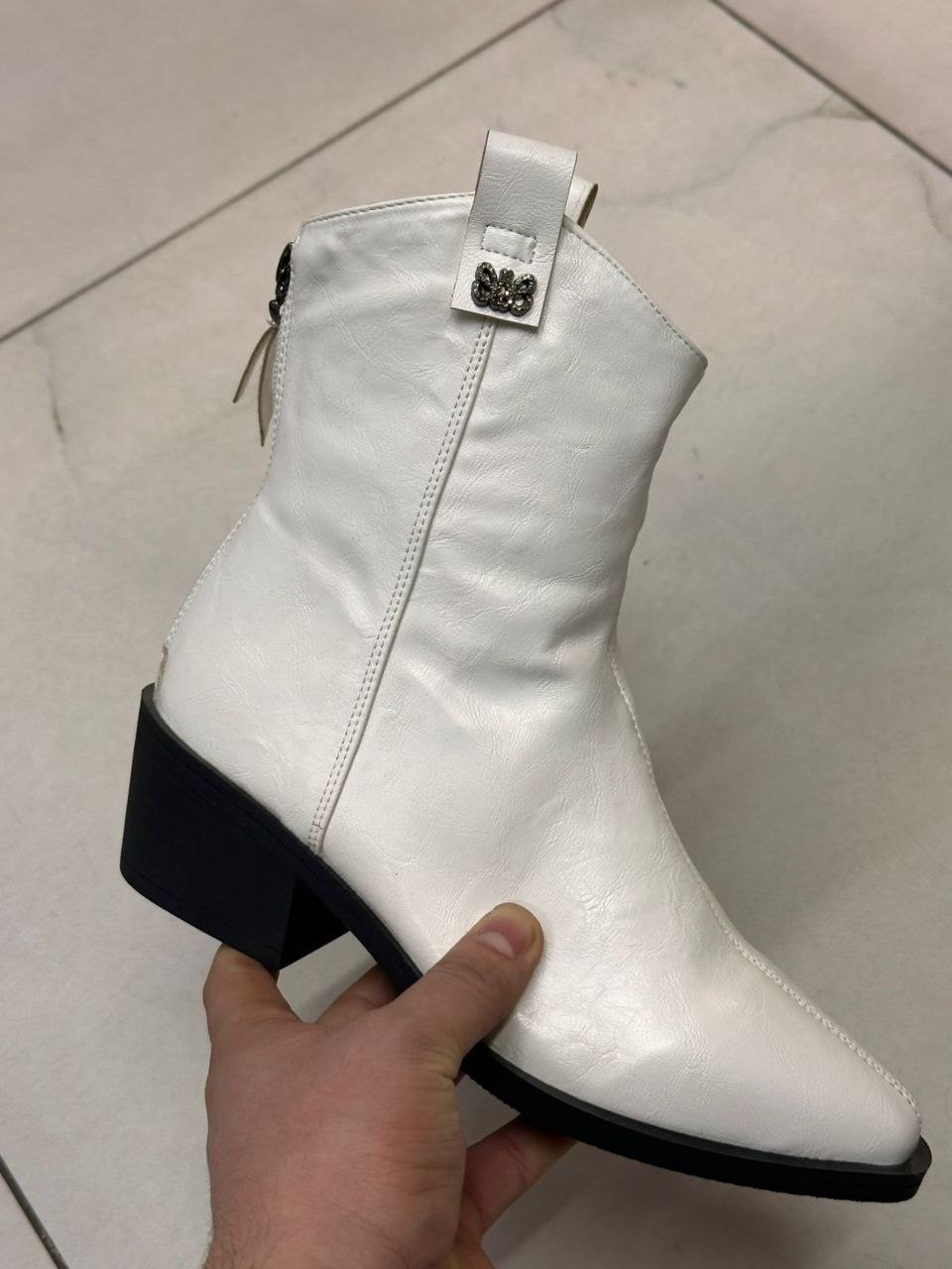 фото весенние женские ботинки оптом