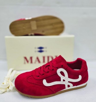 фото весенние женские кеды оптом