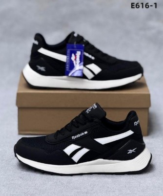 фото весенние мужские кроссовки оптом с доставкой