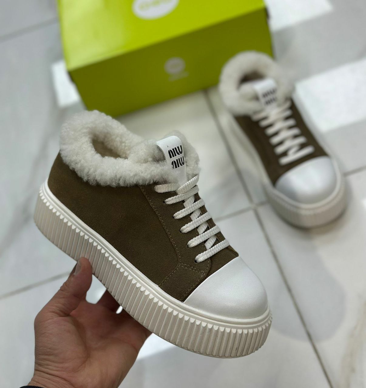 фото зимние женские кроссовки оптом с доставкой