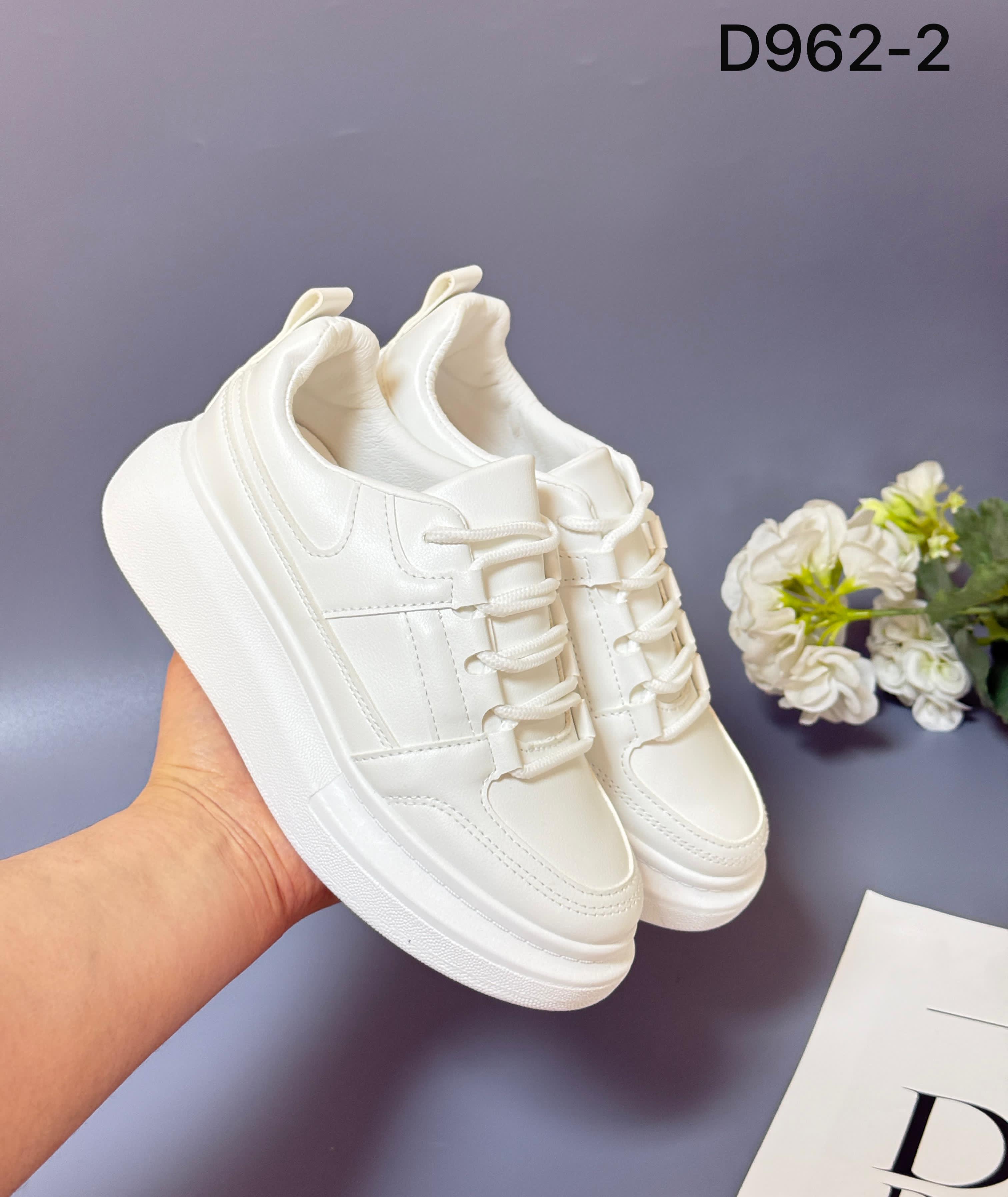 фото весенние кроссовки для девочек оптом