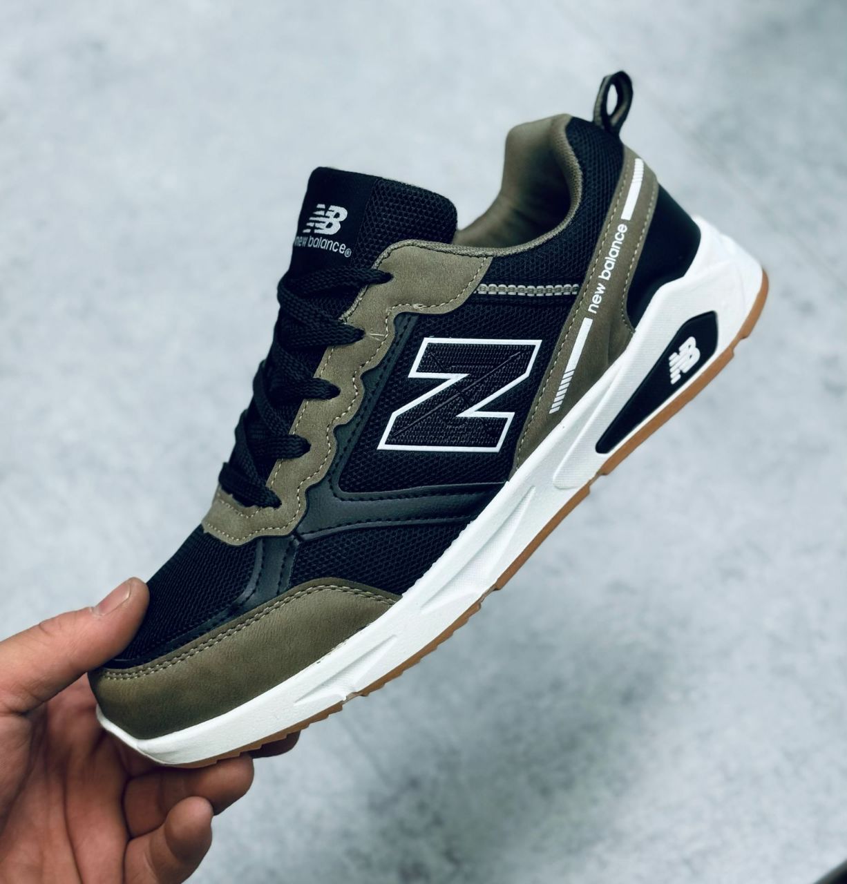 фото весенние мужские кроссовки оптом с доставкой