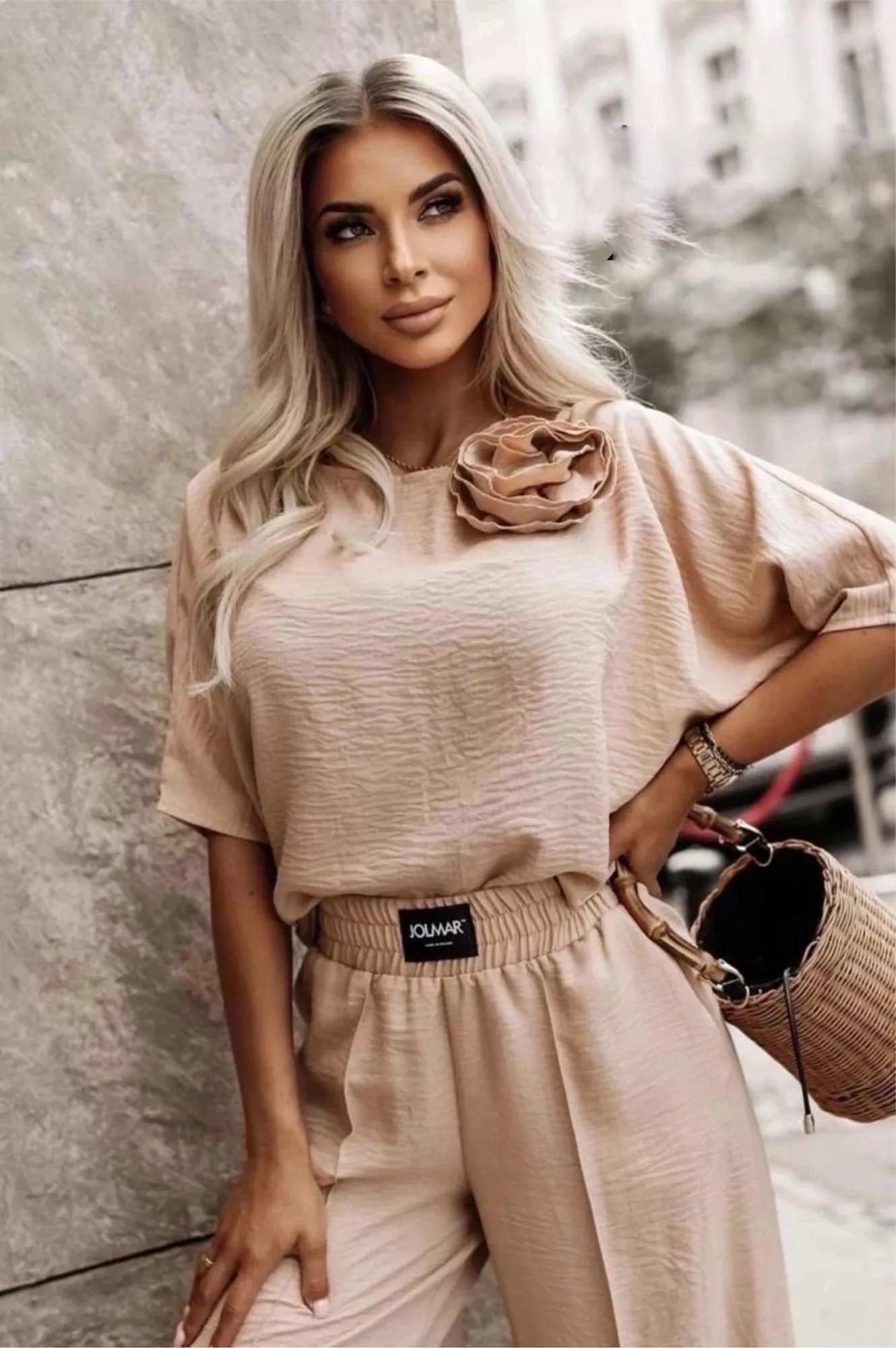 картинка Костюм двойка без выбора от магазина Одежда+