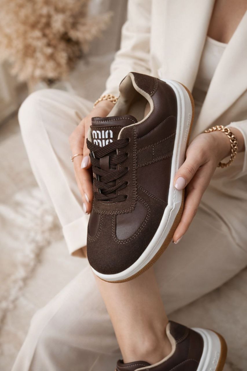 фото весенние женские кроссовки оптом