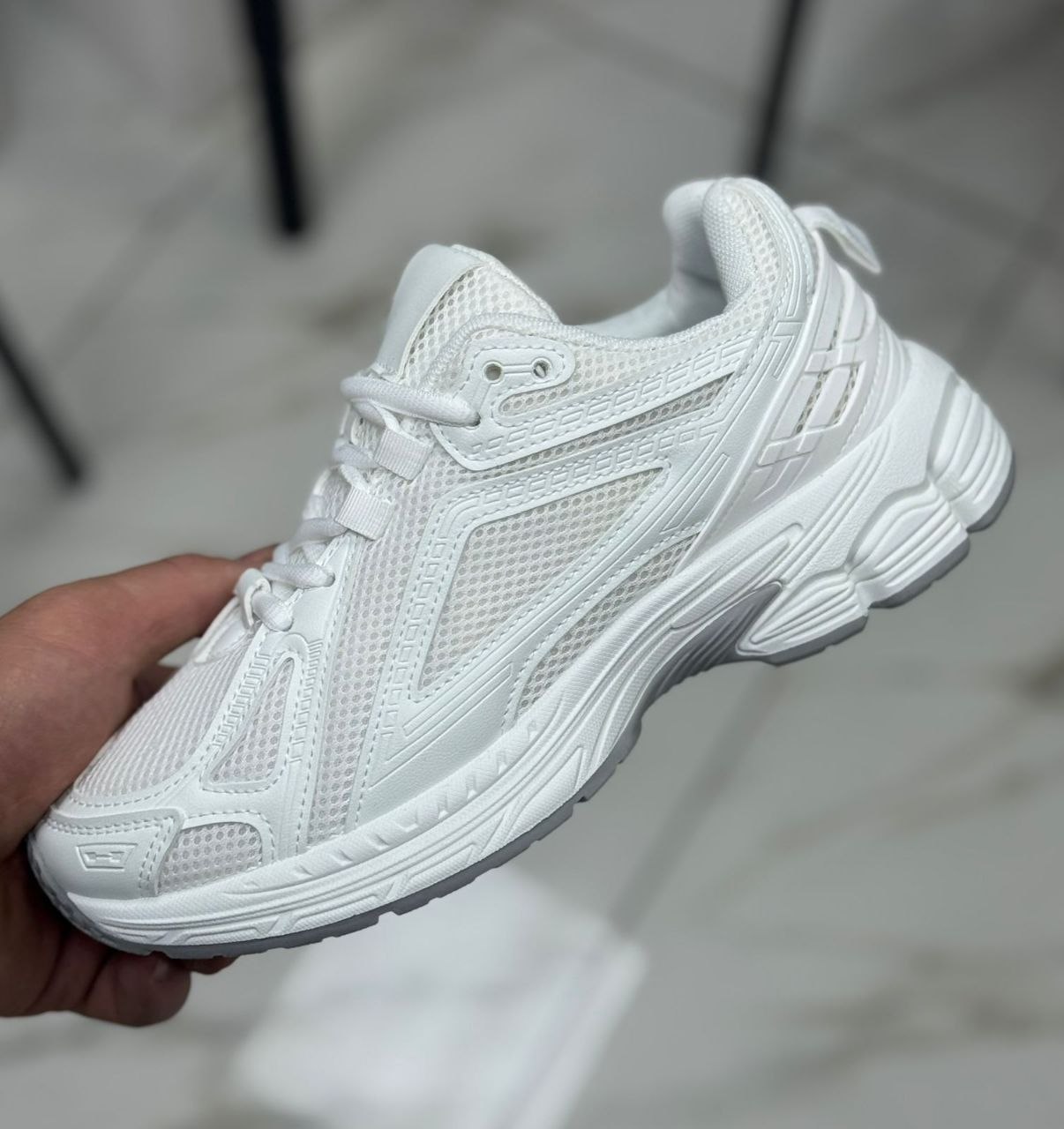 фото весенние мужские кроссовки оптом с доставкой