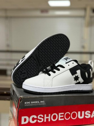 фото весенние мужские кроссовки оптом с доставкой