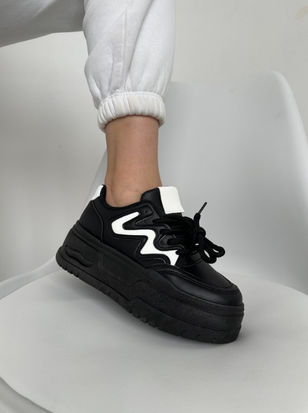 фото осенние женские кроссовки опт в России