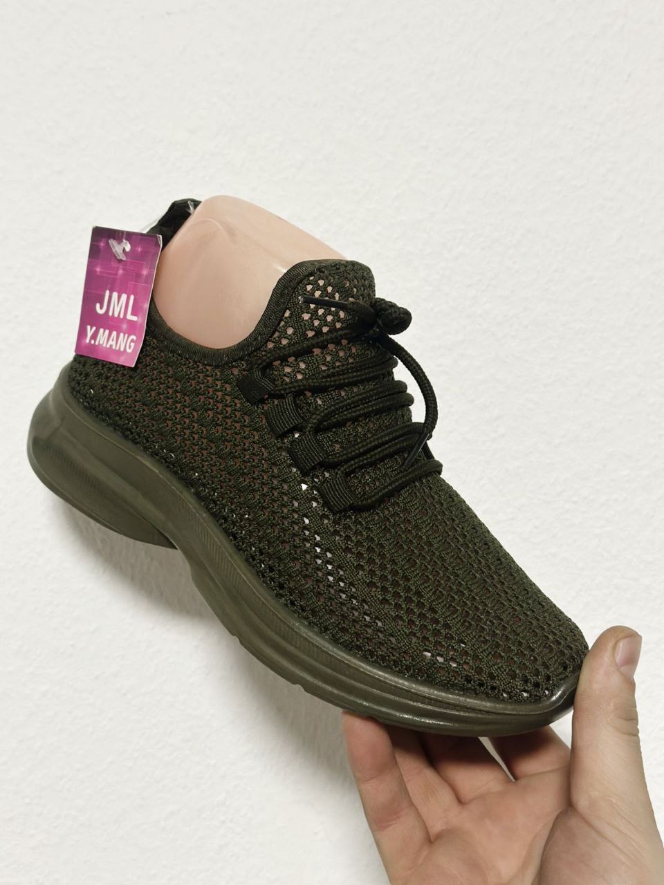 фото весенние женские кроссовки оптом