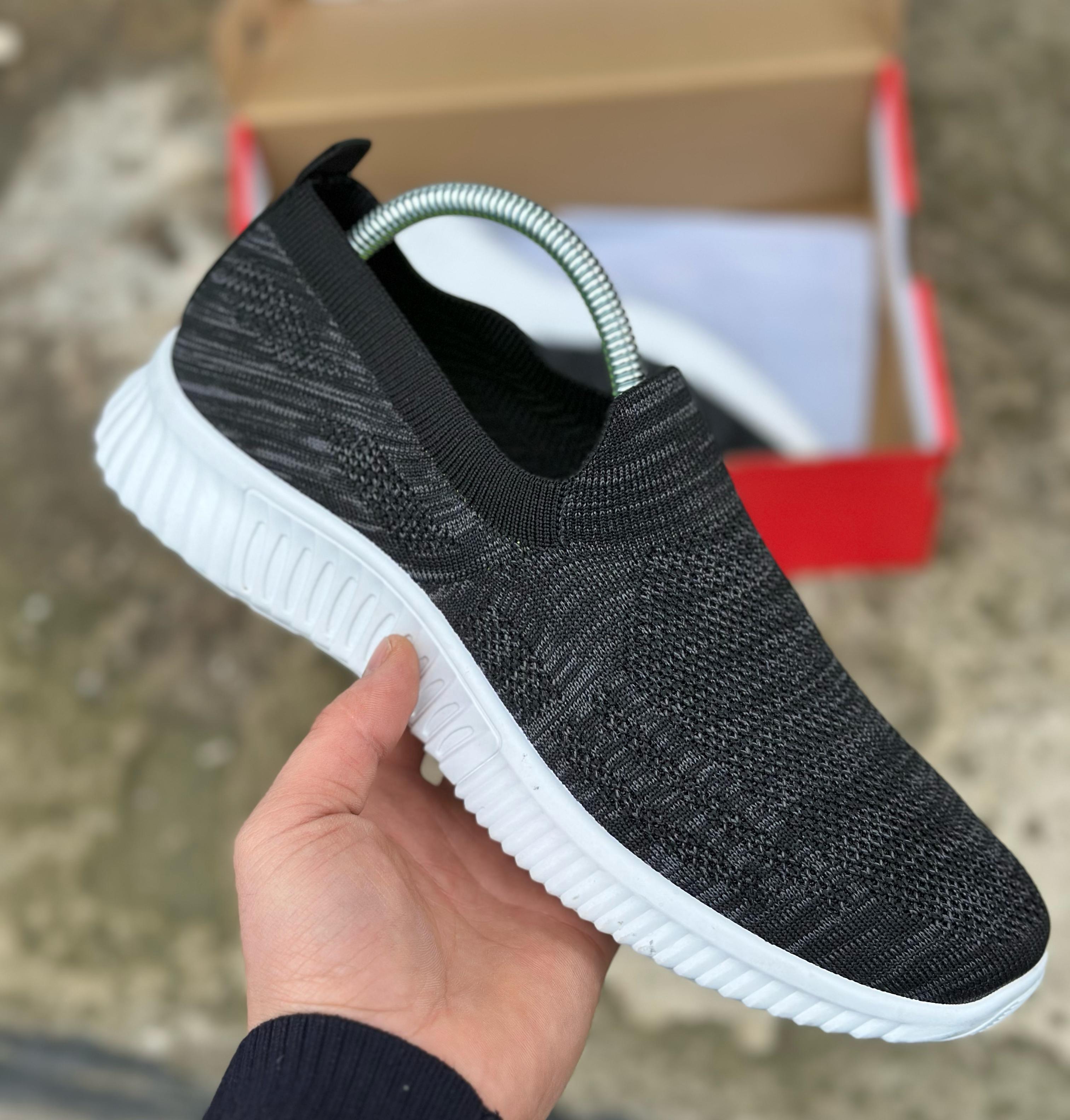 фото летние мужские кроссовки оптом на лето для мужчин