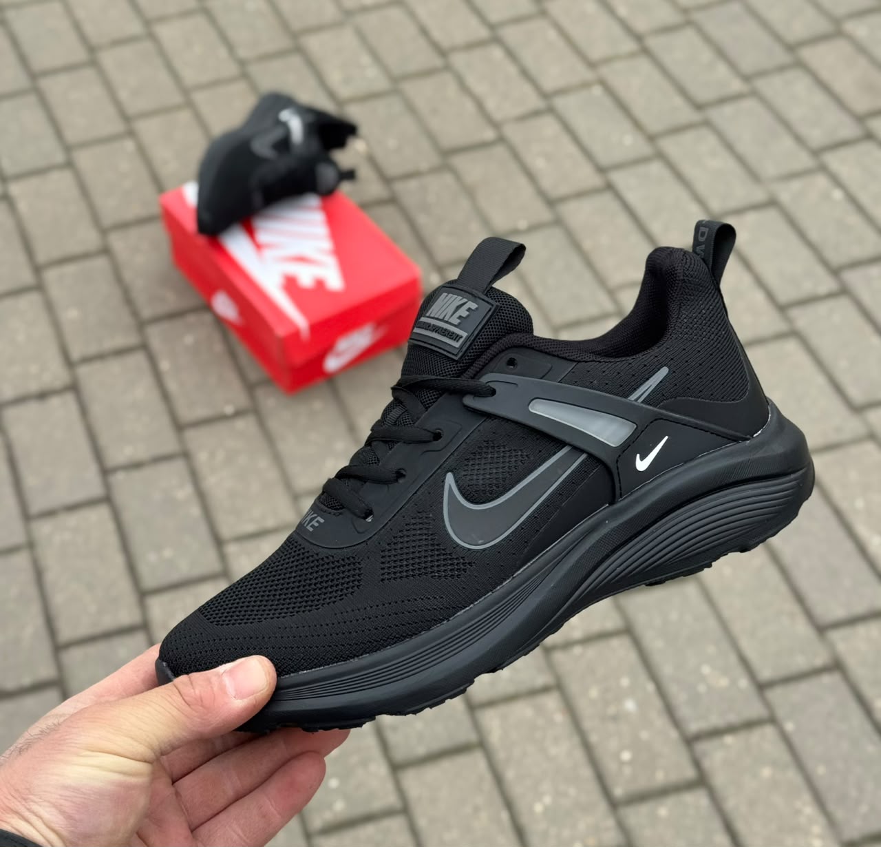 фото Мужские весенние кроссовки Nike 202076 оптом с доставкой