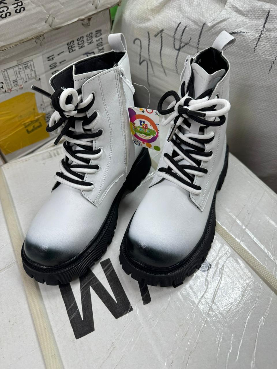 фото зимние ботинки для девочек оптом