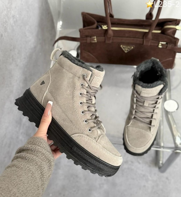 фото зимние женские кроссовки оптом с доставкой