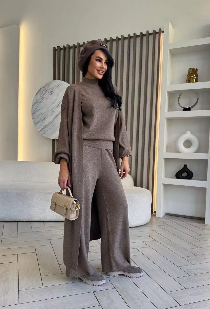 картинка костюм тройка от магазина Одежда+