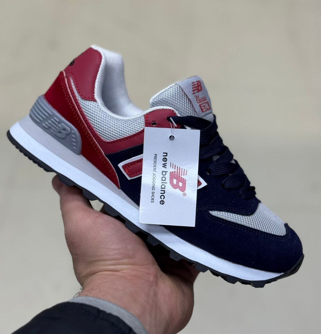 фото весенние женские кроссовки оптом