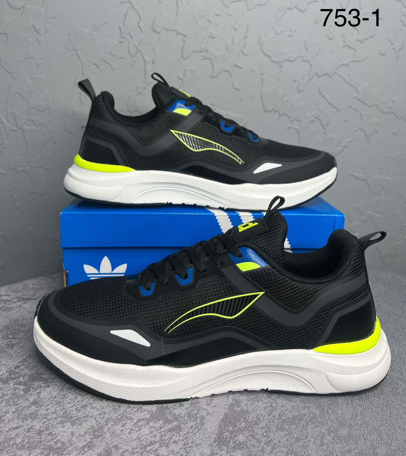 фото весенние мужские кроссовки оптом с доставкой