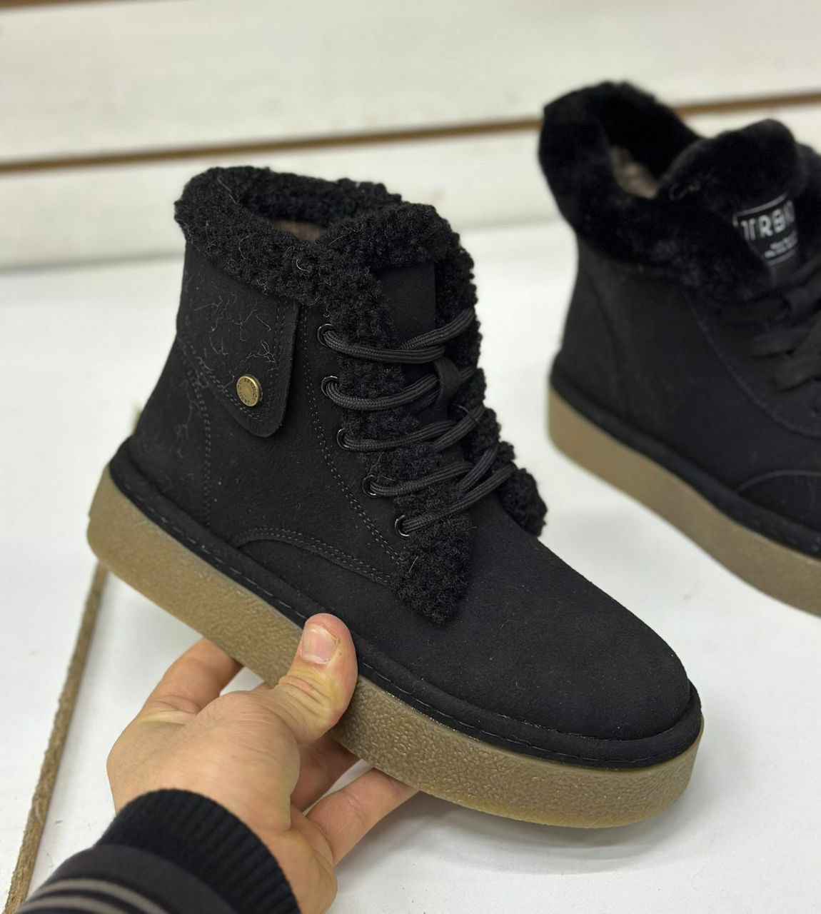 фото зимние женские кроссовки оптом с доставкой