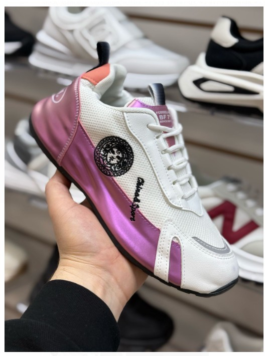 фото весенние женские кроссовки оптом