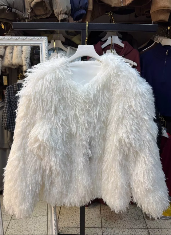 картинка Шуба от магазина Одежда+