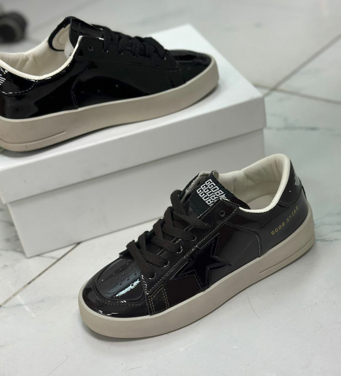 фото весенние женские кроссовки оптом