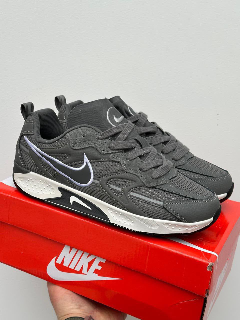 фото мужские кроссовки nike 752520 оптом