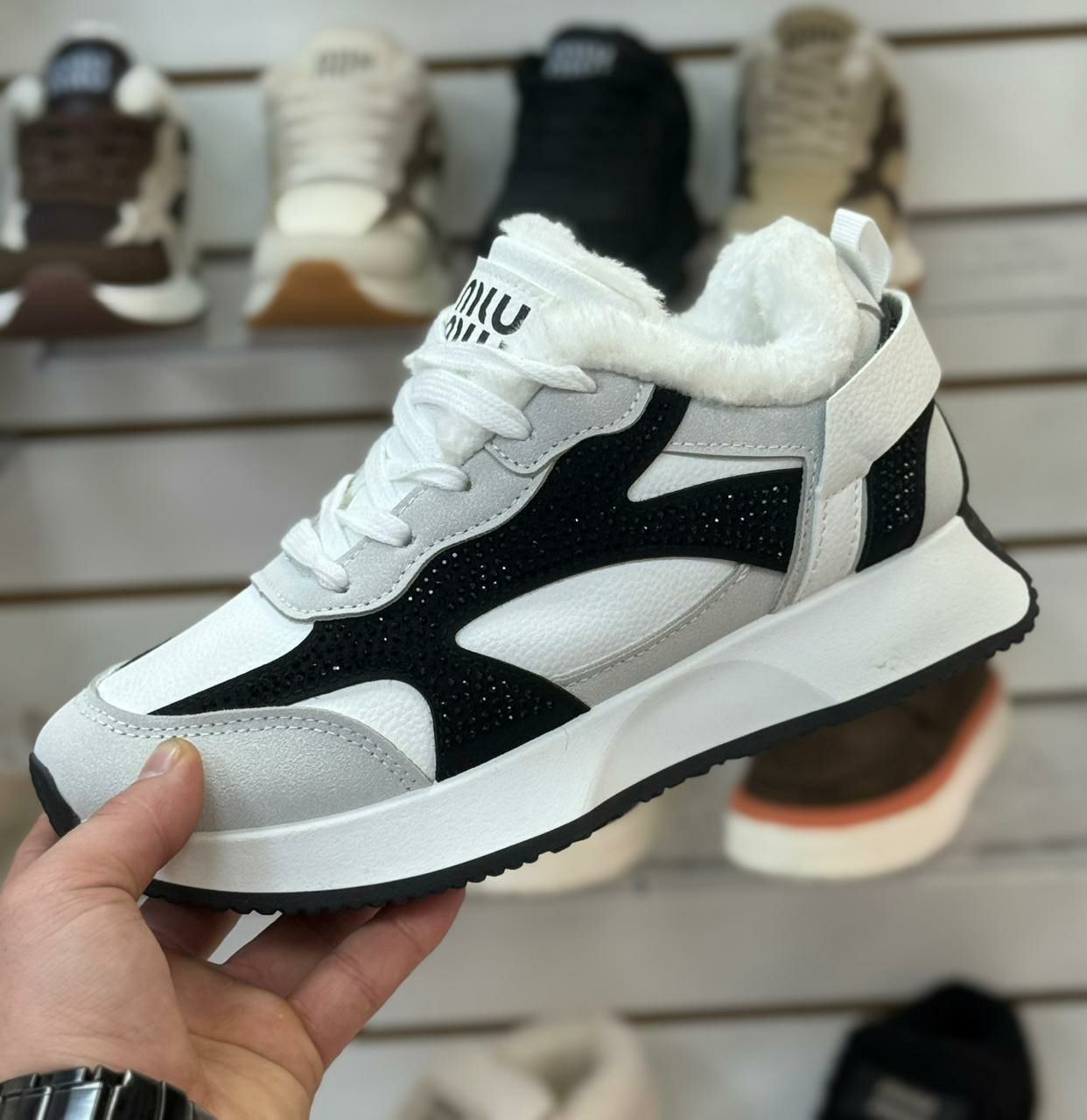 фото зимние женские кроссовки оптом с доставкой