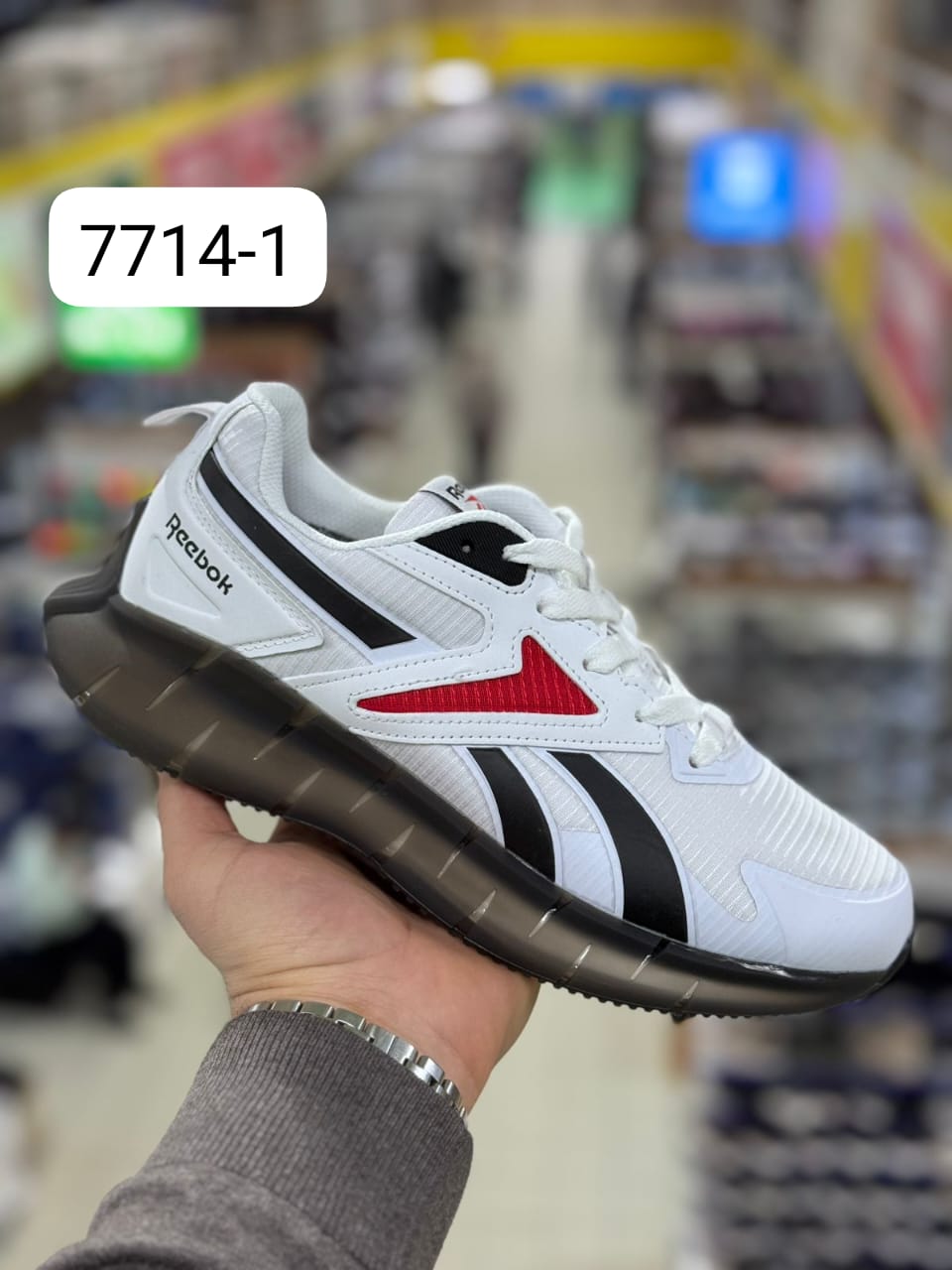 фото весенние мужские кроссовки оптом с доставкой