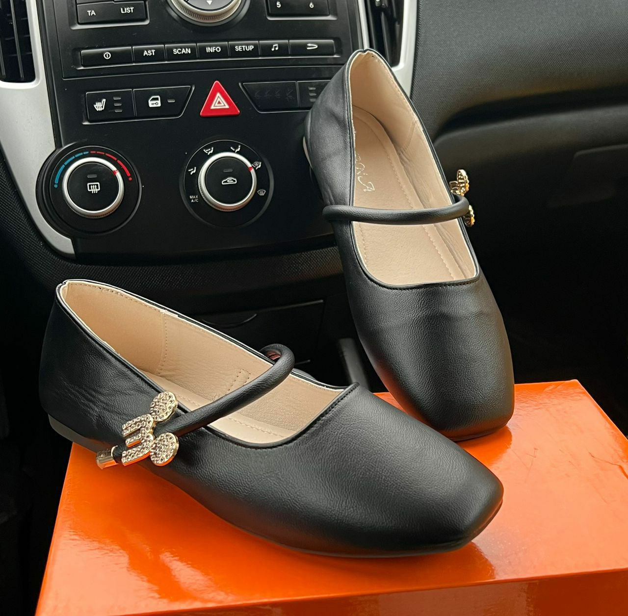 фото осенние женские туфли оптом от магазина МаринаОбувь