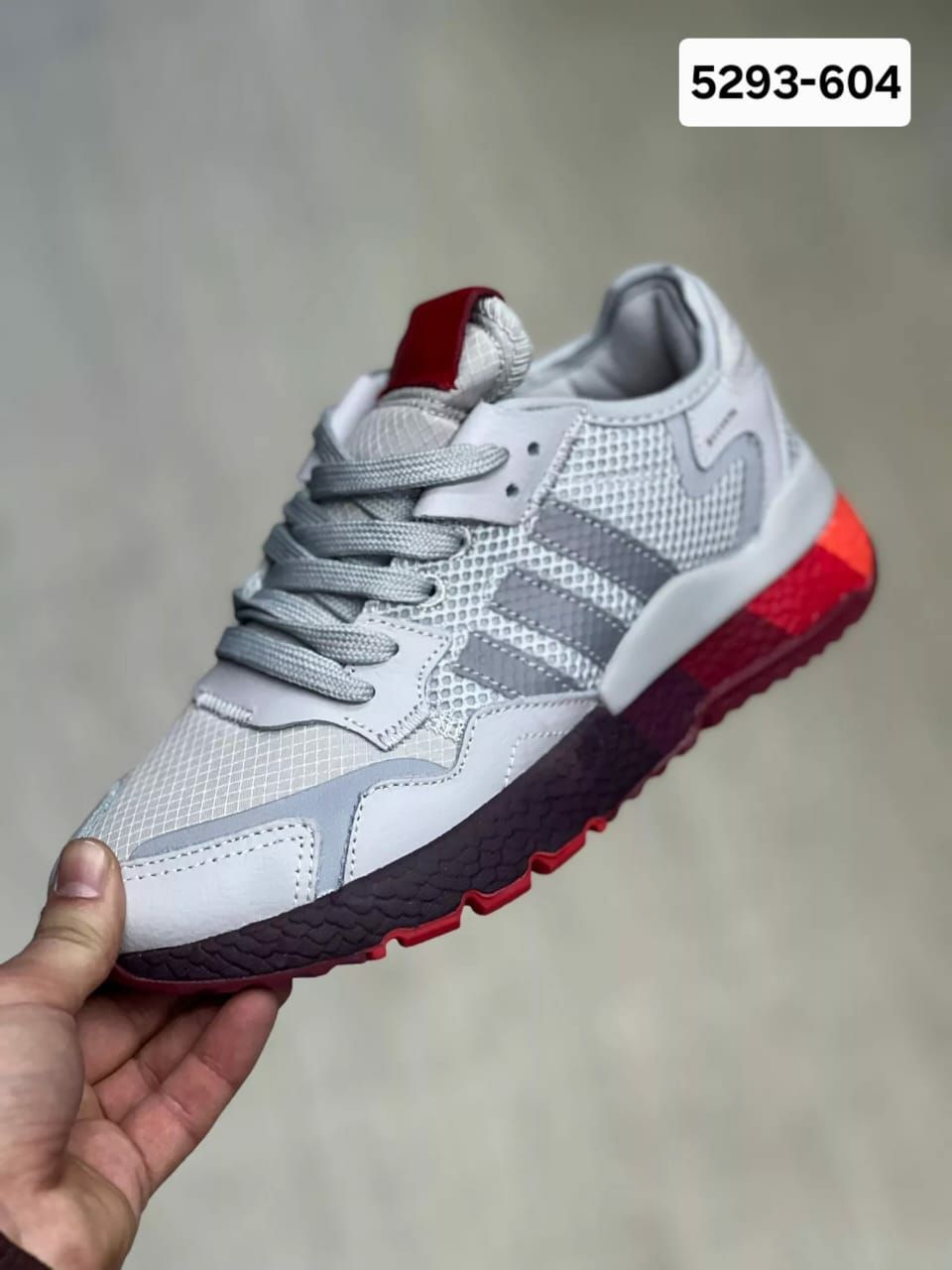 фото весенние женские кроссовки оптом