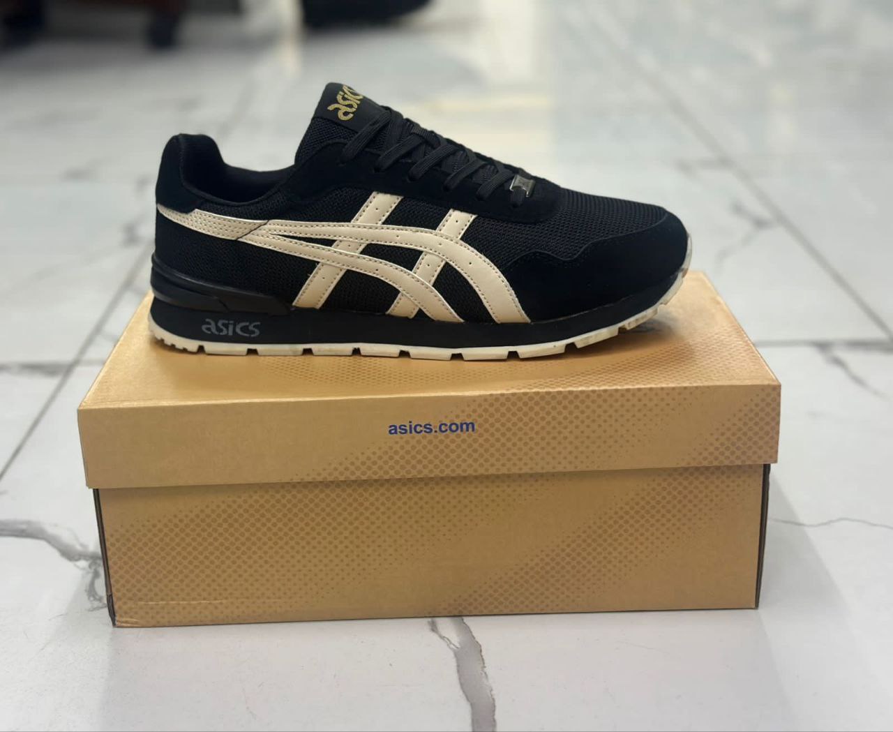 фото весенние мужские кроссовки оптом с доставкой