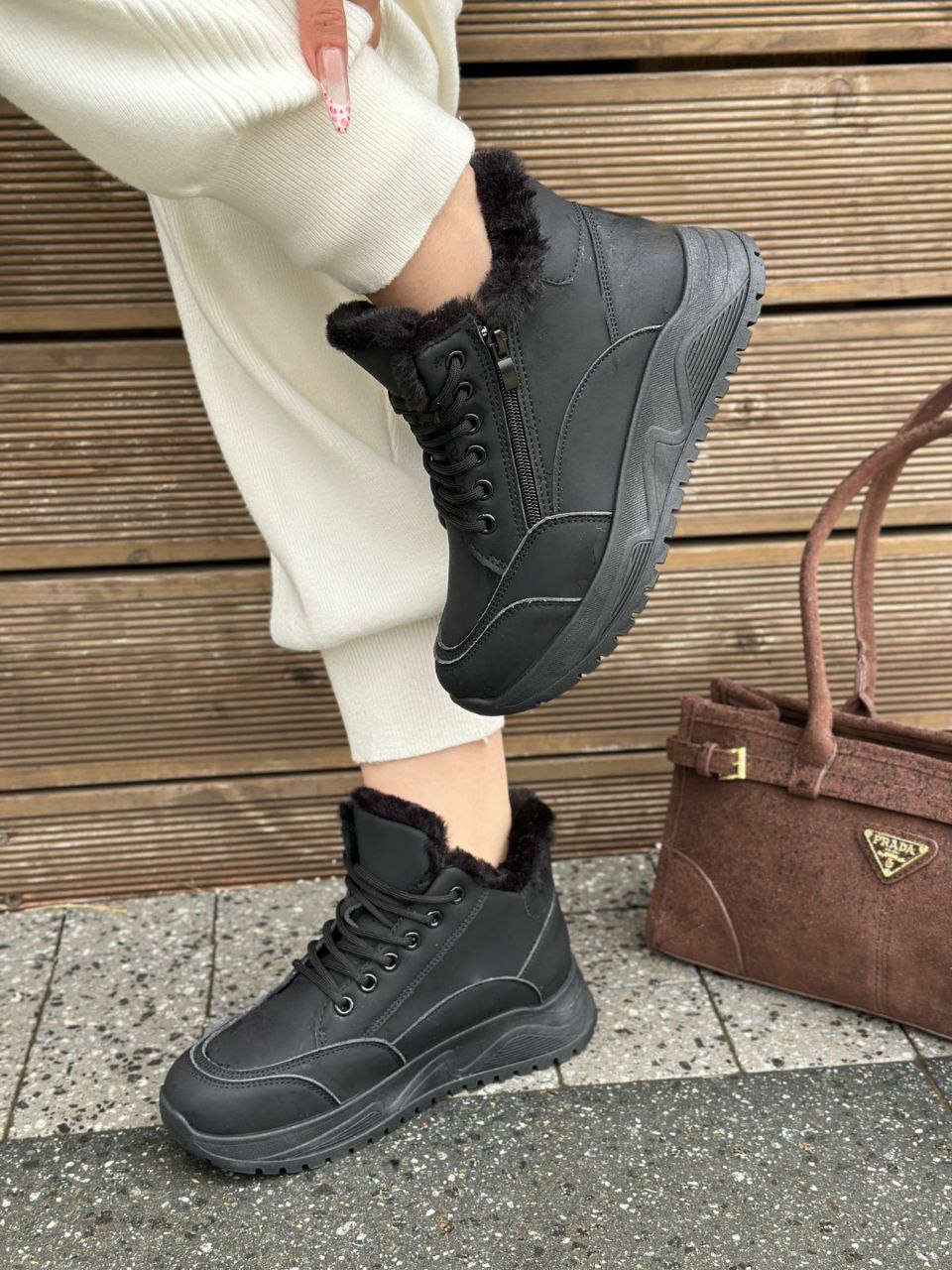 фото зимние женские кроссовки оптом с доставкой