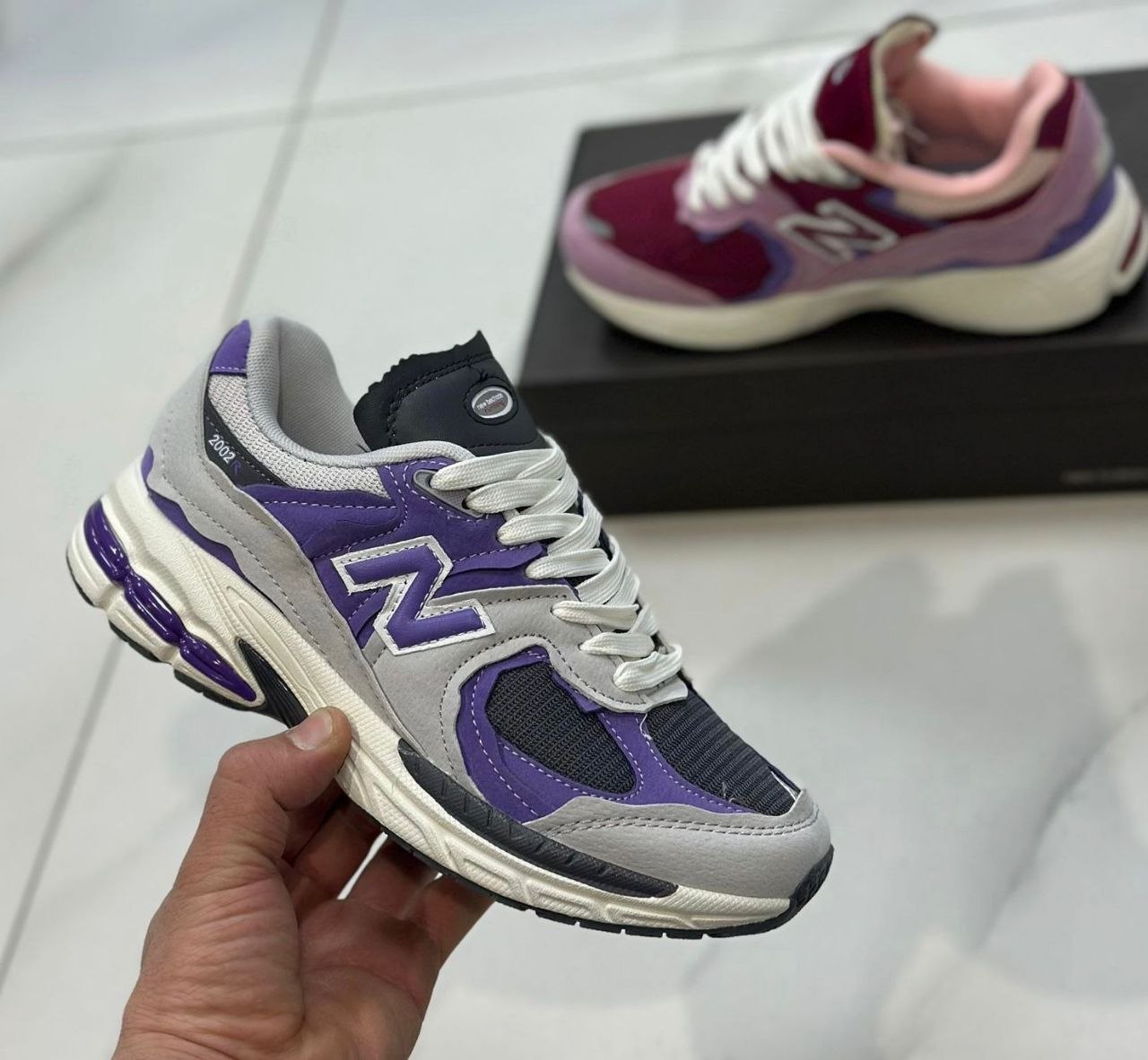 фото весенние женские кроссовки оптом