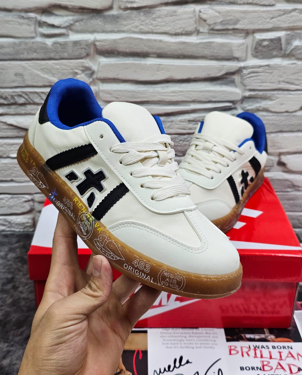 фото весенние женские кроссовки оптом