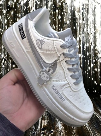 фото весенние женские кроссовки оптом