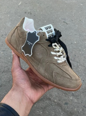 фото весенние женские кроссовки оптом