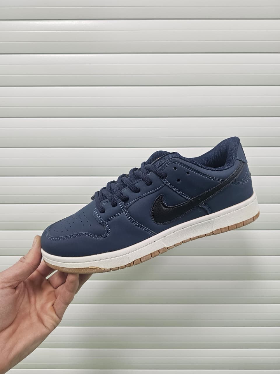 фото весенние мужские кроссовки оптом с доставкой